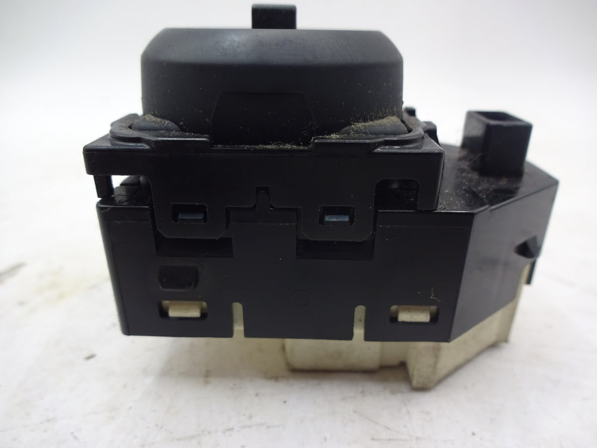 Pre-Owned 2012 Kia Sportage Master Door Mirror Switch M293