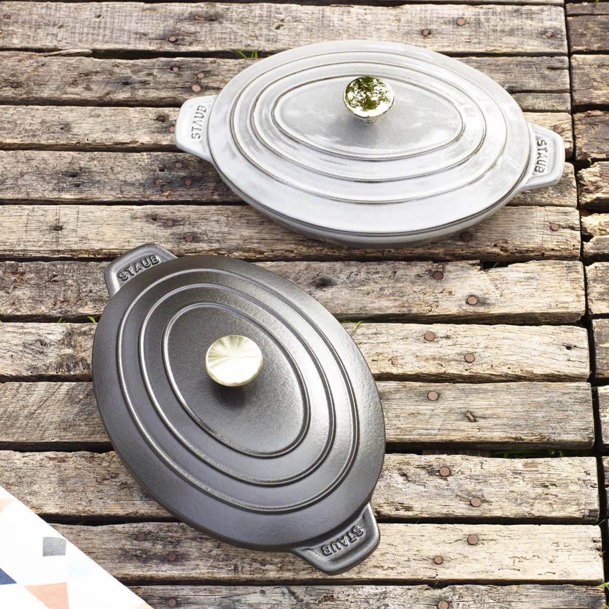 Cast Iron Oval Covered Baking Dish J63886