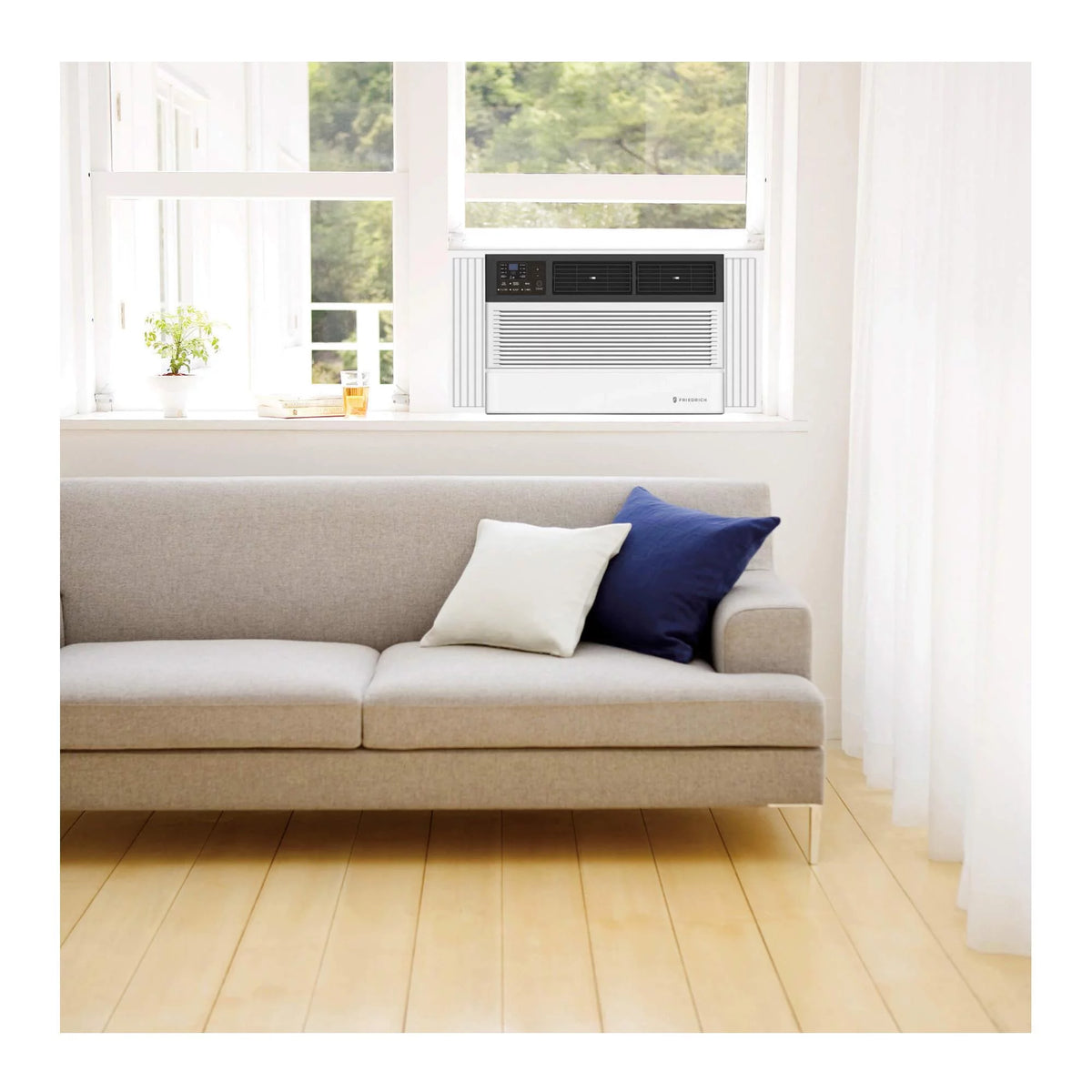 12,000 BTU Smart Wi-Fi Room Air Conditioner R917