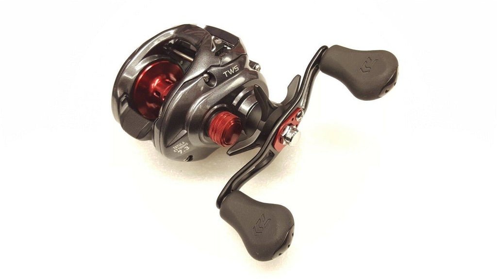 Baitcast Reel D837