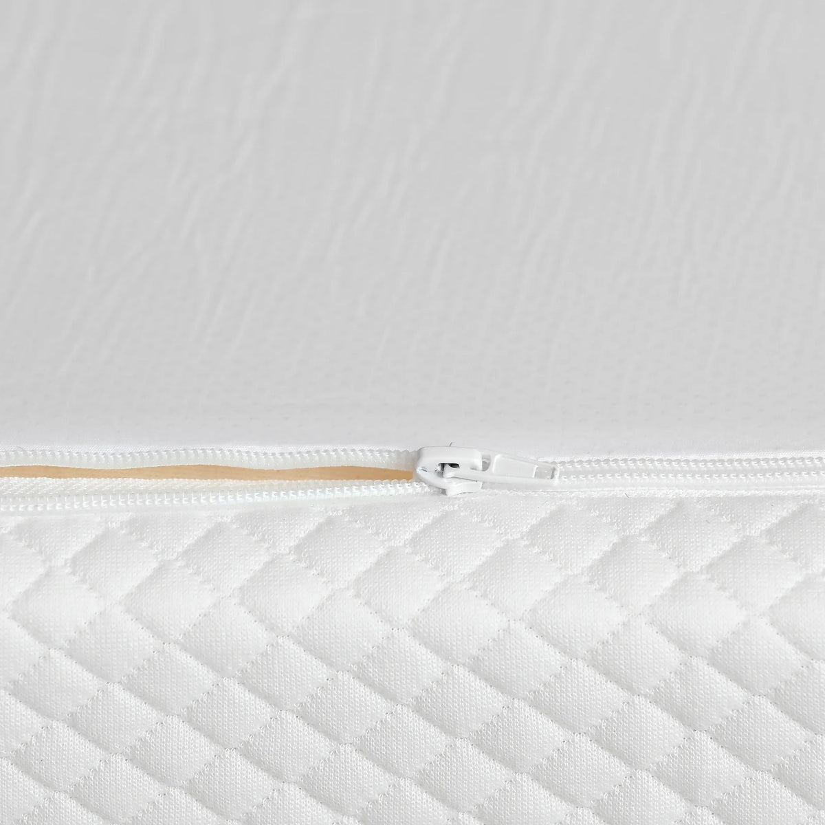 10 Inch California King Gel Memory Foam Mattress R406719