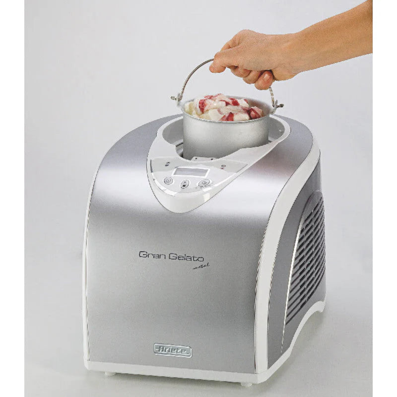 Metal Ice Cream Maker 135W P8040